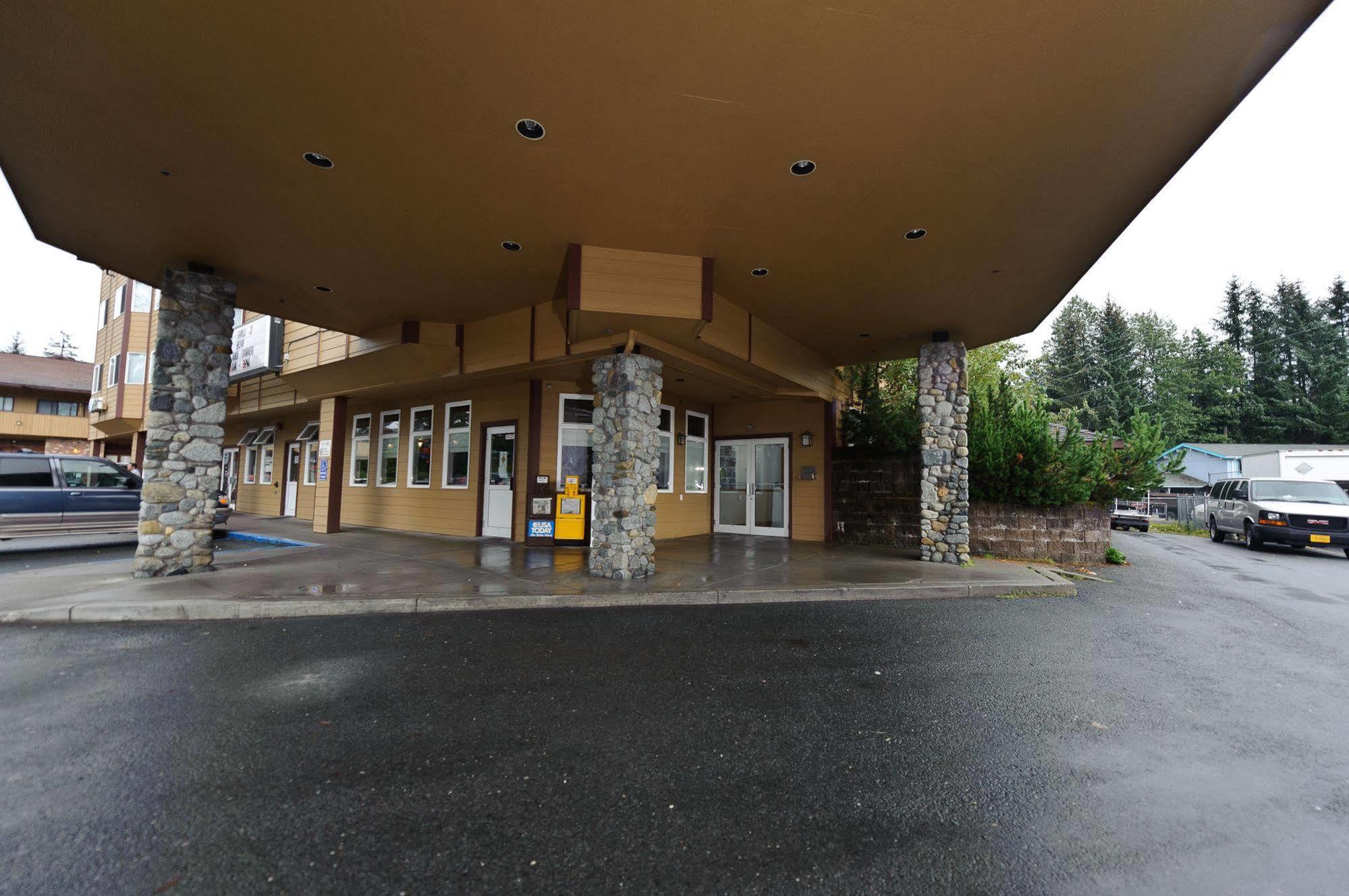 Frontier Suites Hotel In Juneau Exteriér fotografie